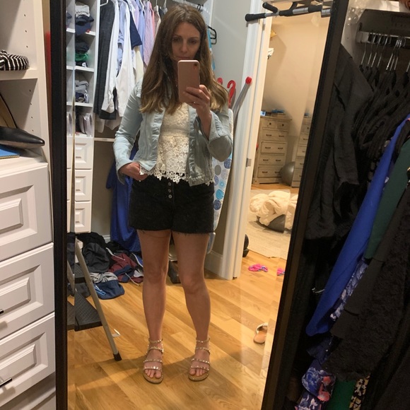 A&F white lace peplum tank, Sz. S - Picture 3 of 7